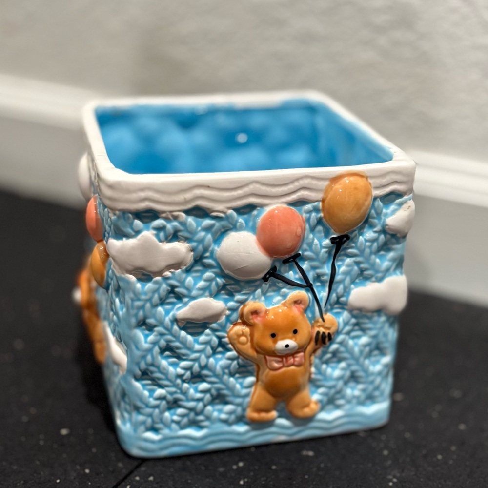 Relpo Ceramic Planter with Bear and Balloons